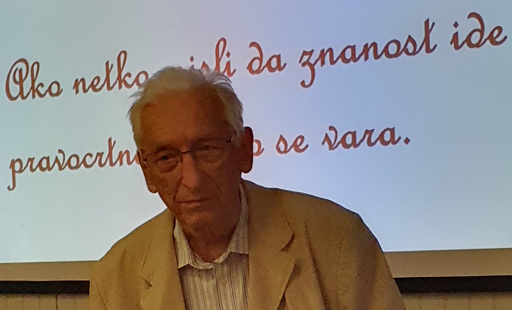 Najava predavanja dr. sc. Vladisa Vujnovića i javnog promatranja